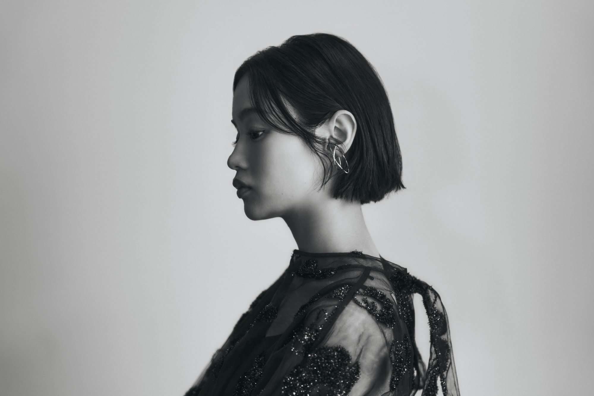 上白石萌音 yattokosa サインボール 24に消す 上白石萌音 yattokosa